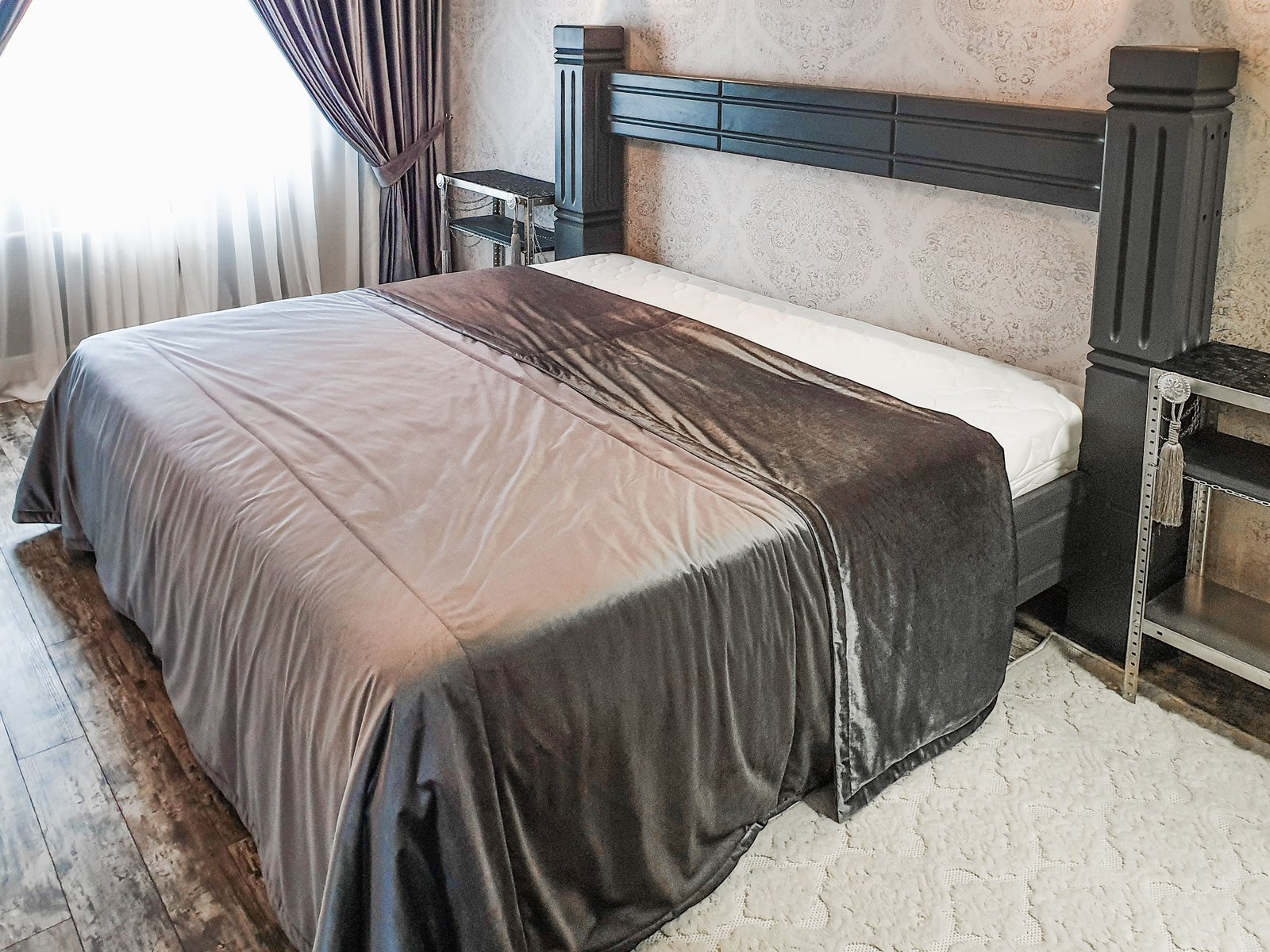 Velvet Bed Throw